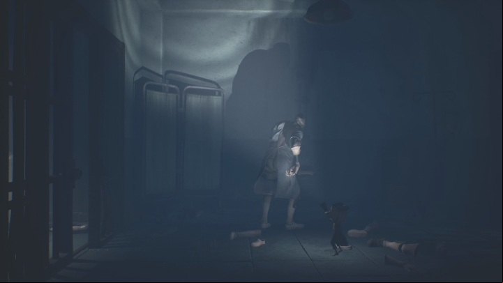 to use the flashlight - Little Nightmares 2: Fuses - Chapter 3 Hospital walkthrough - Chapter 3 - Hospital - Little Nightmares 2 Guide