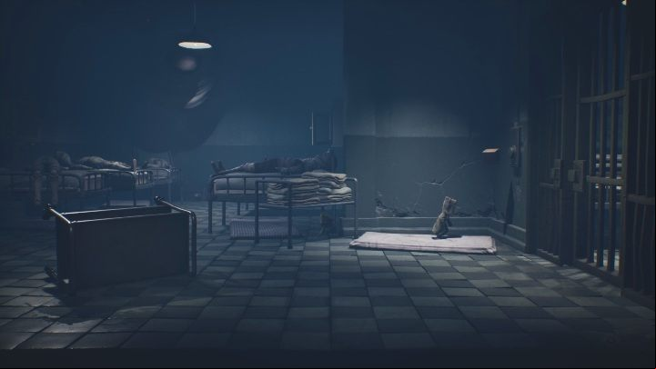 Take the block to the door located on the right – throw it at the button to open the age - Little Nightmares 2: Escape - Chapter 3 Hospital walkthrough - Chapter 3 - Hospital - Little Nightmares 2 Guide