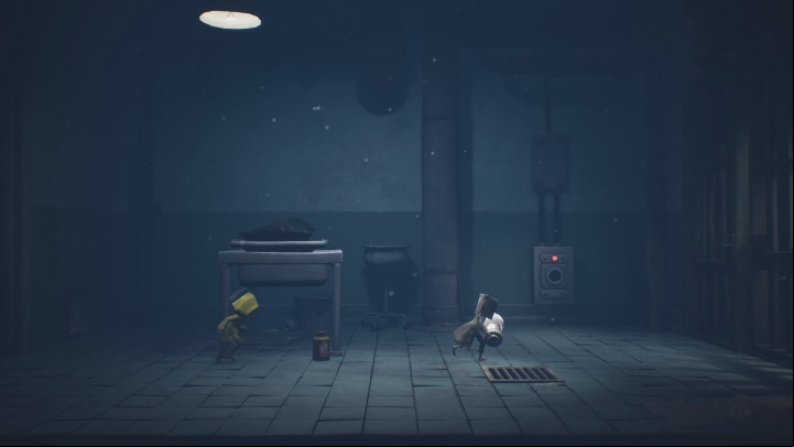 Go to the box – you put the fuse in to open another door - Little Nightmares 2: Escape - Chapter 3 Hospital walkthrough - Chapter 3 - Hospital - Little Nightmares 2 Guide