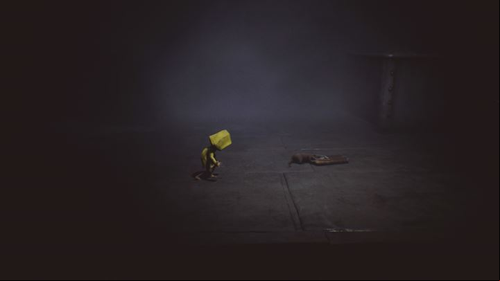 The heroins scruples begin to fade as the hunger grows... one ratatouille, coming right up. - Little Nightmares: First meeting with the cook - walkthrough - The Kitchen - Little Nightmares Game Guide