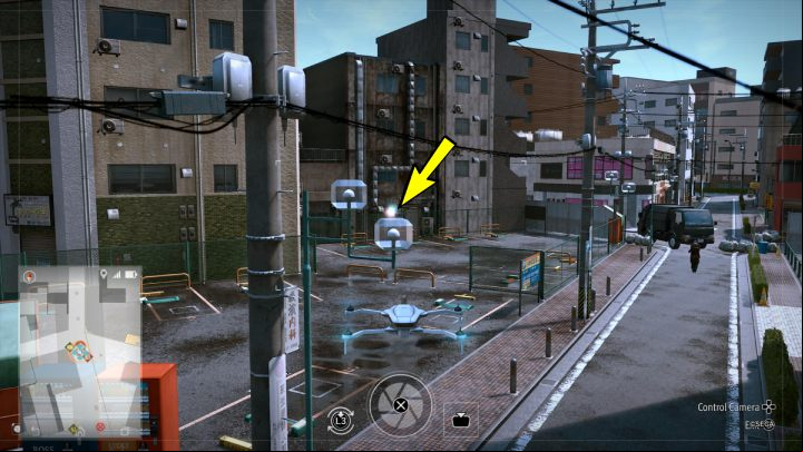 Using the drone, pick up the Striped Paint located on the lamp - Lost Judgment: Squirrel search Commercial District - all squirrels, map - Ijincho - Lost Judgment Guide