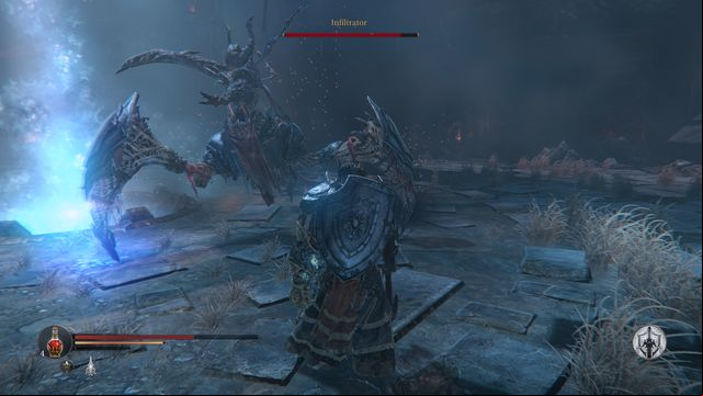 A swipe followed by a slash. - The fight with the Infiltrator | The Temple - The Temple - Lords of the Fallen 2014 Game Guide & Walkthrough