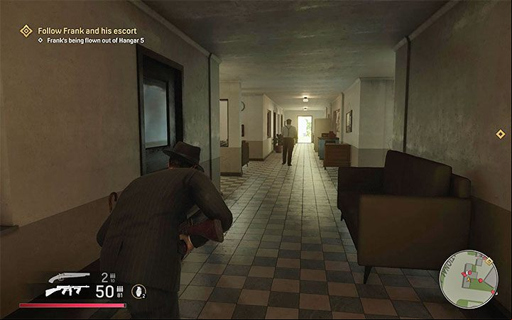 After entering the building, wait until the opponents have finished their conversation and surprise the single opponent from behind that will walk away from the rest of the group - Mafia Definitive Edition: Omerta - walkthrough - Walkthrough - Mafia Definitive Edition Guide, Walkthrough