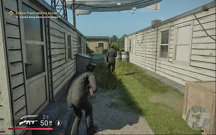 In the same way, you can get rid of 2 opponents standing between small buildings – take them from behind and quietly eliminate them by using melee combat - Mafia Definitive Edition: Omerta - walkthrough - Walkthrough - Mafia Definitive Edition Guide, Walkthrough
