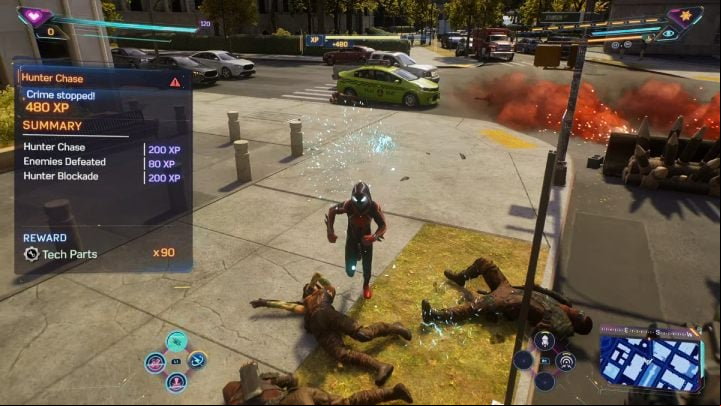 Eliminating crime is rewarded with a large amount of regular tech parts, so if you don't have enough of them, scan the area and help the police - Spider-Man 2: Tips and tricks - Basics - Spider Man 2 Guide