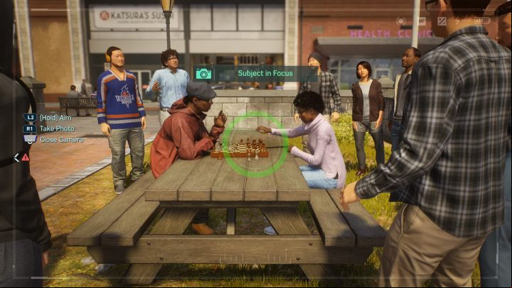Take a photo of people playing chess - Spider-Man 2: All Photo Ops - locations - Secrets and Collectibles - Spider Man 2 Guide