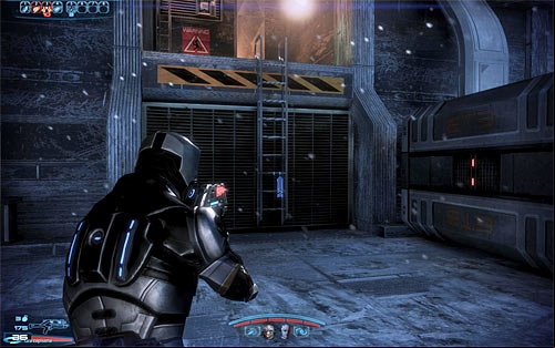 Keep pushing towards the large building seen in front of you and dont forget to use cover if you didnt kill the turret operator - Mass Effect 3: Arrae: Ex-Cerberus Scientists - walkthrough - Missions outside the Citadel - Mass Effect 3 Guide