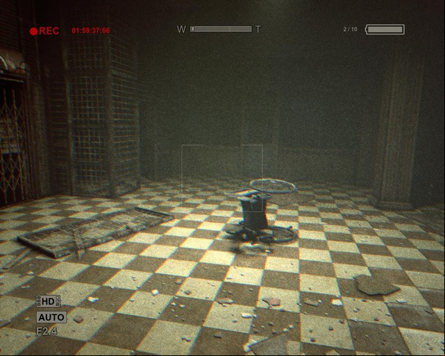 The lit room with the stairs up - Female Ward | Walkthrough - Walkthrough - Outlast Game Guide & Walkthrough