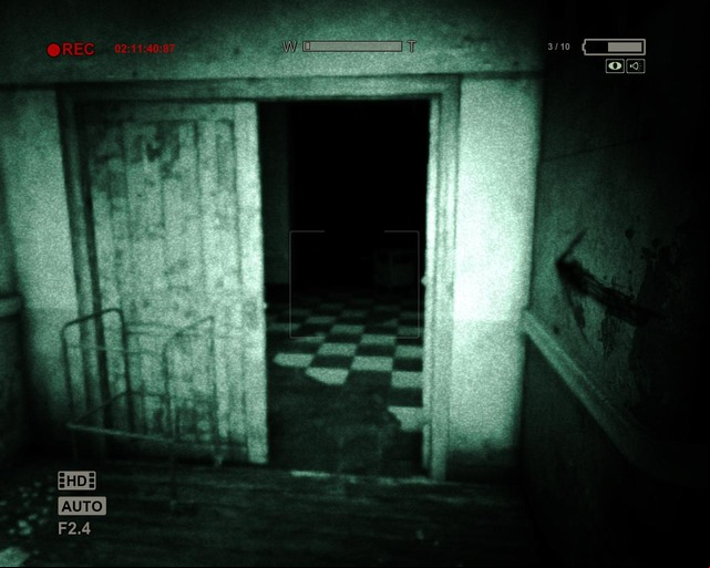This is the room your buddies came from. When you outmaneuver them, go back here - Female Ward | Walkthrough - Walkthrough - Outlast Game Guide & Walkthrough