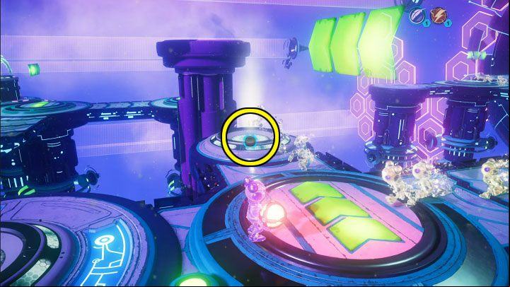 Remove the lift sphere from the slot and immediately use it on the adjacent slot marked on the picture - Ratchet & Clank Rift Apart: Kit, Return to Sargasso - puzzle guide, list - Clank and Kit Riddles - Ratchet & Clank Rift Apart Guide