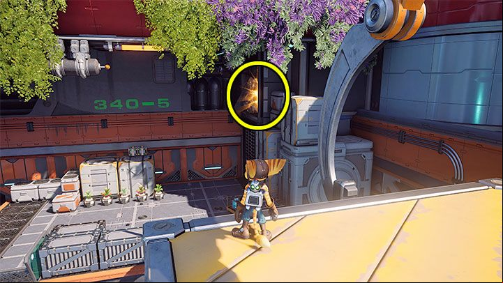 Before you go any further, it is worth turning to the left - Ratchet & Clank Rift Apart: Pursue Dr. Nefarious - walkthrough - Prologue - Corson V - Ratchet & Clank Rift Apart Guide