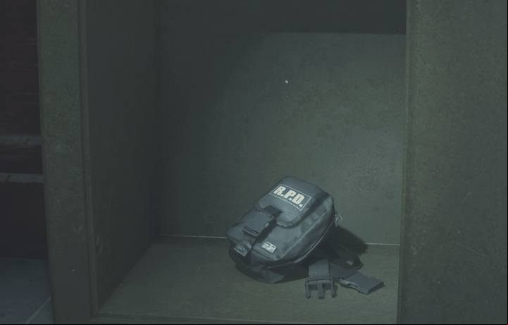 Hips bag. - Inventory management in Resident Evil 2 - Survival guide - Resident Evil 2 Guide