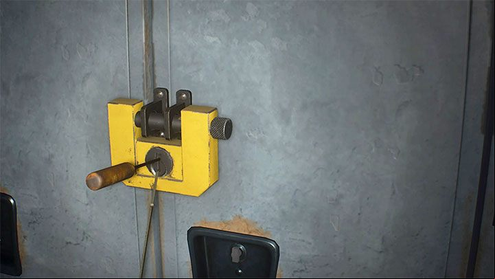 From this point on, you can open all yellow padlocks by using a lock pick - after interacting with a padlock, select a lock pick from your inventory and Use item option - Resident Evil 3: Padlocks - how to open them? - FAQ - Resident Evil 3 Guide