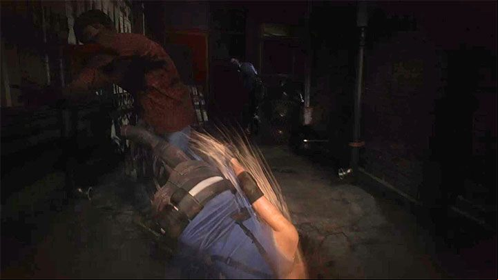 This is one of the most important new RE3 game mechanics, which allows you to dodge enemy attacks and avoid getting hurt in close combat - Resident Evil 3: Starting Tips - Basics - Resident Evil 3 Guide
