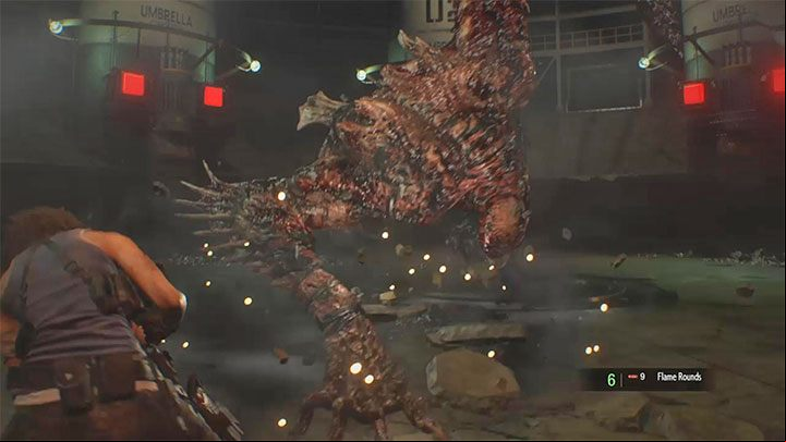 As with the previous fight at the clock tower, Nemesis will try to use melee attacks - Resident Evil 3: Final duel with Nemesis walkthrough - Story walkthrough - Resident Evil 3 Guide