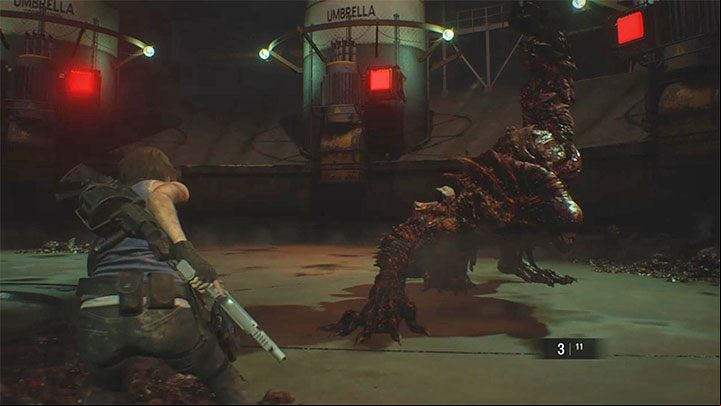 In the second phase of the fight, the boss will also begin to use stronger variations of his melee attacks - Resident Evil 3: Final duel with Nemesis walkthrough - Story walkthrough - Resident Evil 3 Guide