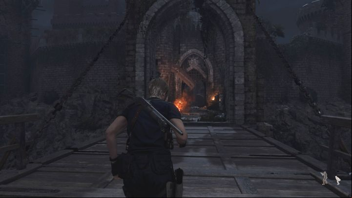 After defeating the huge boss, you will reach the castle - Resident Evil 4 Remake: Is there a point of no return? - Campaign - Resident Evil 4 Remake Guide