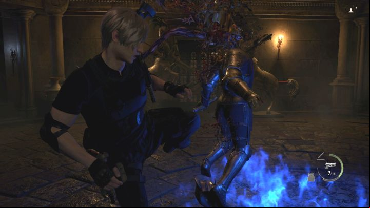Damaging the parasite enough will make the Armadura kneel - run up to it as fast as possible and perform a kick - Resident Evil 4 Remake: How to destroy Armaduras (animated armour sets)? - Combat - Resident Evil 4 Remake Guide