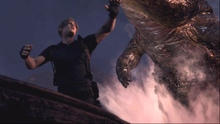 After sailing, a cutscene of Del Lago's appearance will be displayed - Resident Evil 4 Remake: How to defeat boss Del Lago? - Bosses - Resident Evil 4 Remake Guide
