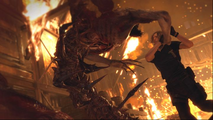 One of Mendez's more dangerous attacks is grabbing Leon - Resident Evil 4 Remake: How to defeat boss Mendez? - Bosses - Resident Evil 4 Remake Guide