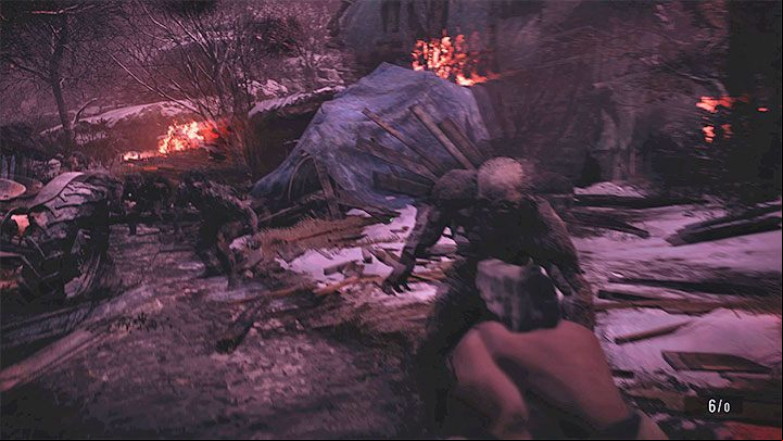 Other things that may indicate serious injury are screen distortions and a red glow around the screen edges - Resident Evil Village: Wounds - how to heal? - FAQ - Resident Evil Village Guide