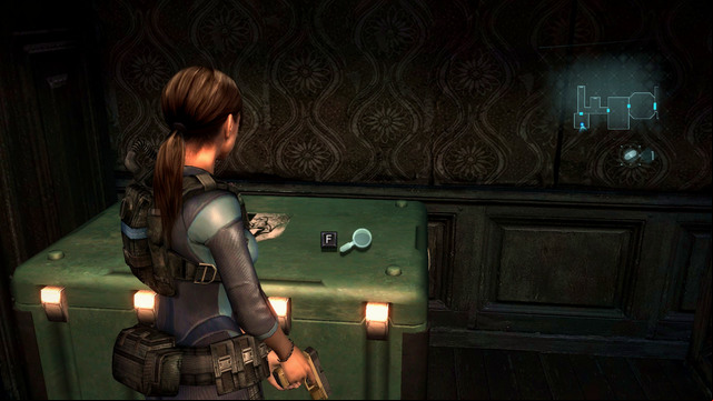 Inside, you find also a green chest, thanks to which you can change your weapon and use previously found upgrades - Double Mystery - part II - Episode 2 - Resident Evil: Revelations - Game Guide and Walkthrough