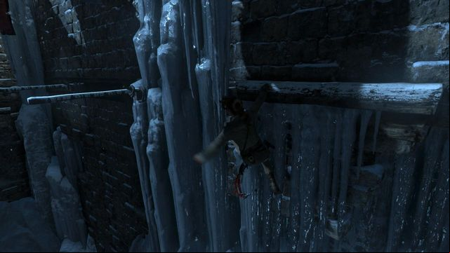 Keep jumping to the left - Rise of the Tomb Raider: Cross the walls into the inner city, walkthrough - Into the Hidden City - Rise of the Tomb Raider Guide