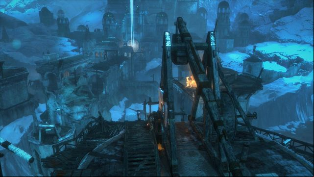 As soon as you eliminate the archers, aim at the gate, adjust the force of the shot with RT button and fire to destroy the gate - Rise of the Tomb Raider: Destroy the gate and repel the attack, walkthrough - Gate Crasher - Rise of the Tomb Raider Guide