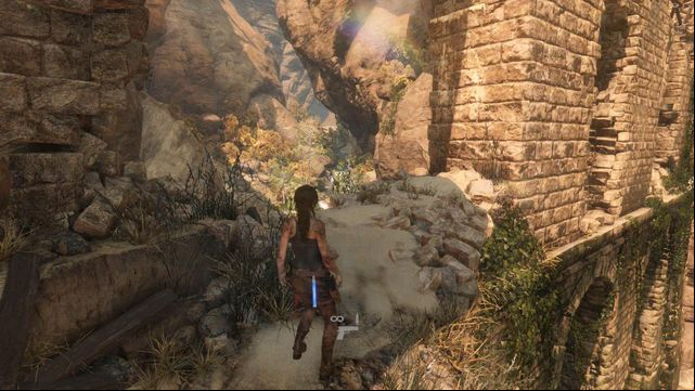 Walk left and jump on one of the pillars of the aqueduct - Rise of the Tomb Raider: Find the entrance to the Prophets Tomb walkthrough - Syria - Lost tomb - Rise of the Tomb Raider Guide