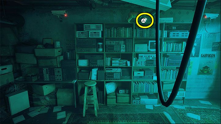 In the new room, you need to find 4 power sources - these are small boxes that the cat can grab in its mouth and carry - Stray: The puzzle with B-12s body - The Flat - Puzzles - Stray Guide, Walkthrough