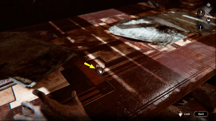 Get on the train, go to the beginning of the carriage and examine the desk - Syberia The World Before: Iron Taiga area - salt mine, winter 2004 part 2 - walkthrough - Transition description - Syberia The World Before - game guide