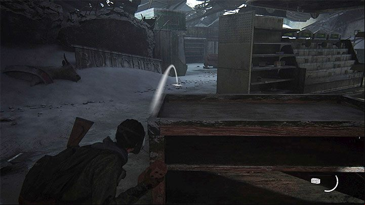 Distracting opponents by using thrown bottles or bricks has two main uses in the game - The Last of Us 2: Best starting tips - Basics - The Last of Us 2 Guide