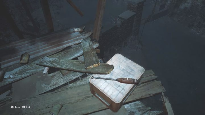 You'll see a box on the boards and the lever you need to get out of the ruins - The Medium: Ruins - walkthrough - Walkthrough - The Medium Guide