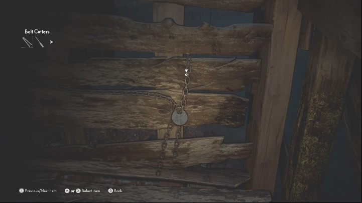 To get back to the generator, you need to jump onto the planks and cut the chain with the bolt cutters - The Medium: Ruins - walkthrough - Walkthrough - The Medium Guide