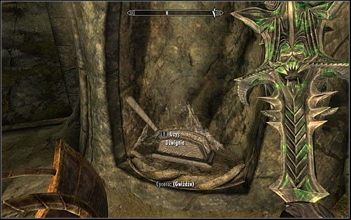 Only after arranging the three pillars properly return to the lever mentioned above (screen above) and use it to unlock the northern corridor - Miscellaneous: Find Rjorns Drum | The Bards College quests - The Bards College quests - The Elder Scrolls V: Skyrim Game Guide