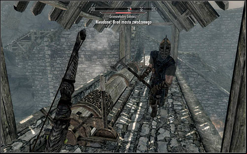 Whats important, the foes will prove their wits and some of them might want to use the upper path to get to the mechanism lowering the drawbridge (the above screen) - Battle for Whiterun | Imperial Legion Quests - Imperial Legion Quests - The Elder Scrolls V: Skyrim Game Guide