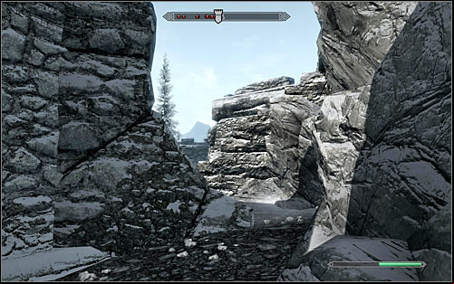 A much safer way into the fort is to go around it to the north entrance (the above screen) - The Battle for fort Hraggstad | Stormcloak Rebellion Quests - Stormcloak Rebellion Quests - The Elder Scrolls V: Skyrim Game Guide