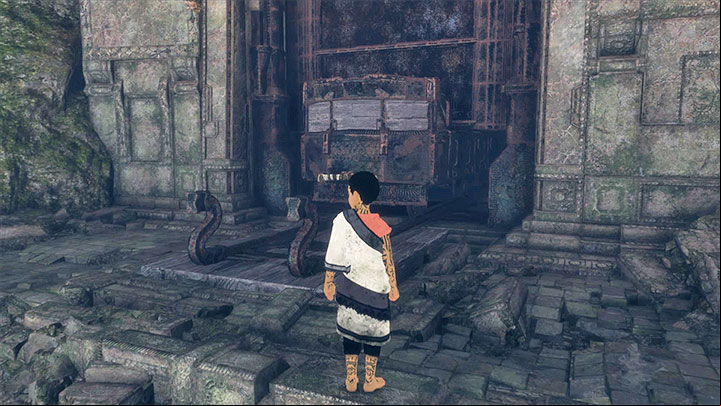 Take the small age under the partially lifted gate door - Feed Trico and cross the dark tunnel | Walkthrough - Walkthrough - The Last Guardian Game Guide