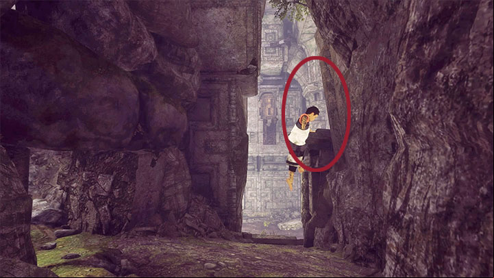 Right afterwards, dash towards the small opening and squeeze across it - Find Trico and avoid the other beast | Walkthrough - Walkthrough - The Last Guardian Game Guide