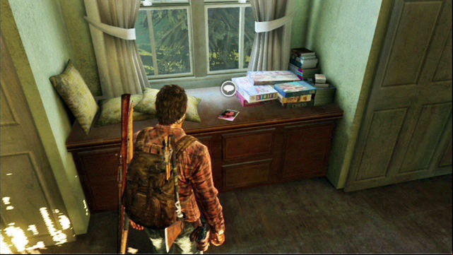 The comic is lying at the window - The Last of Us: Tommys Dam, Comic Books - Comic Books - The Last of Us Guide