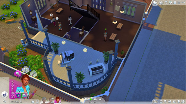 There are lots of works of art here - mainly paintings (also at the upper floor) - Outdoors Entertainment | The Sim Environment - The Sim Environment - Sims 4 Guide