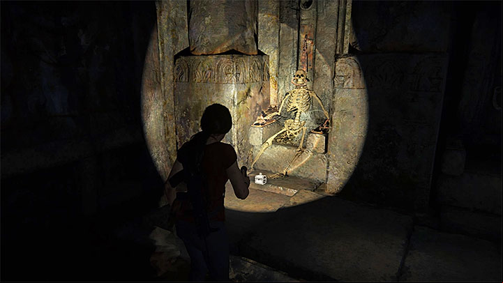You are now in catacombs and, luckily for you, you dont have to be afraid of armored vehicles and enemy mercenaries - 5 - Going through the ruins | The Great Battle | Walkthrough - Walkthrough - Uncharted: The Lost Legacy Game Guide