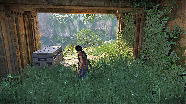 This lockbox is located in the main part of the ruins in Parashurama fort, located in the south-west part - 4 - Photos, optional conversations and lockboxes in Wester Ghats | Secrets - Secrets - Uncharted: The Lost Legacy Game Guide