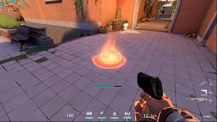From now on, as long as the Run it Back skill is active, the Phoenix can the battle, and when he dies at the hands of opponents or simply falls off the edge of the map, he will return to full health like a true Phoenix - Valorant: Phoenix (Duelist) - skills, features, tips - Characters - Valorant Guide