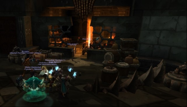 The individual groups of enemies are marked with light beams. As soon as you kill them, the beams disappear. - Upper Blackrock Spire - Detailed guide - World of Warcraft: Warlords of Draenor Game Guide